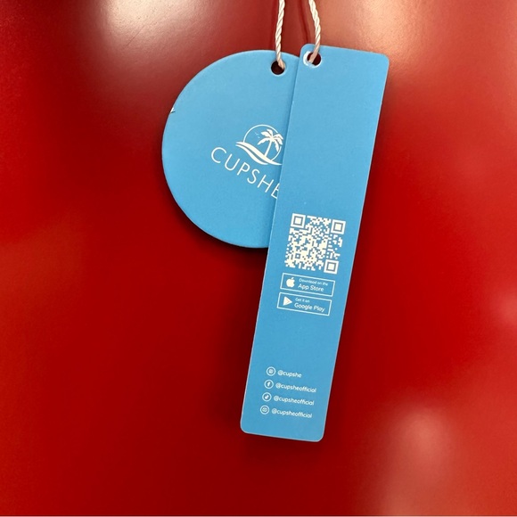 Cupshe lace bralette - Picture 4 of 4